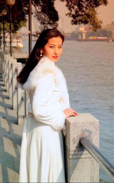 演员刘茜,光影交织下的演艺人生